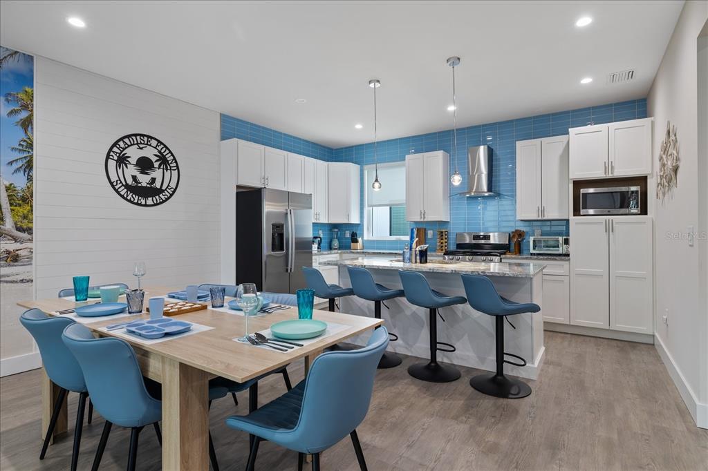 623 Petit Way Largo, FL 33770 - Photo 15 of 54