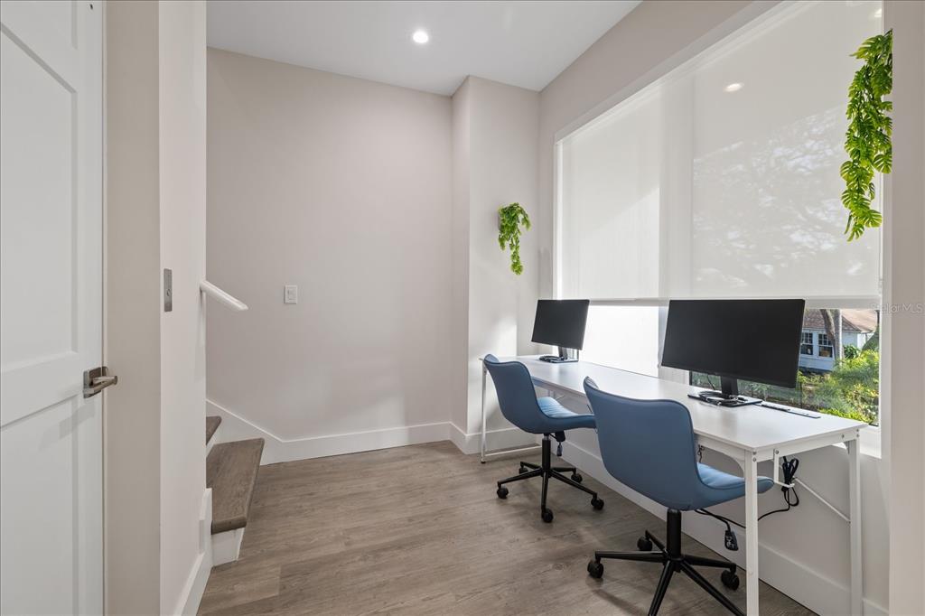 623 Petit Way Largo, FL 33770 - Photo 23 of 54