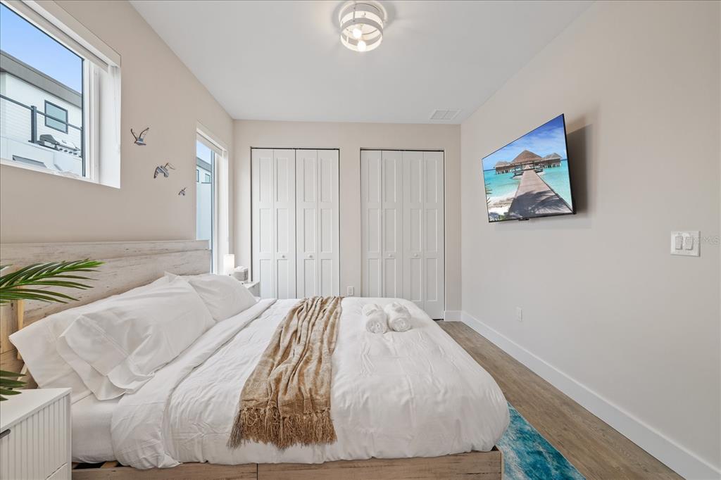 623 Petit Way Largo, FL 33770 - Photo 30 of 54