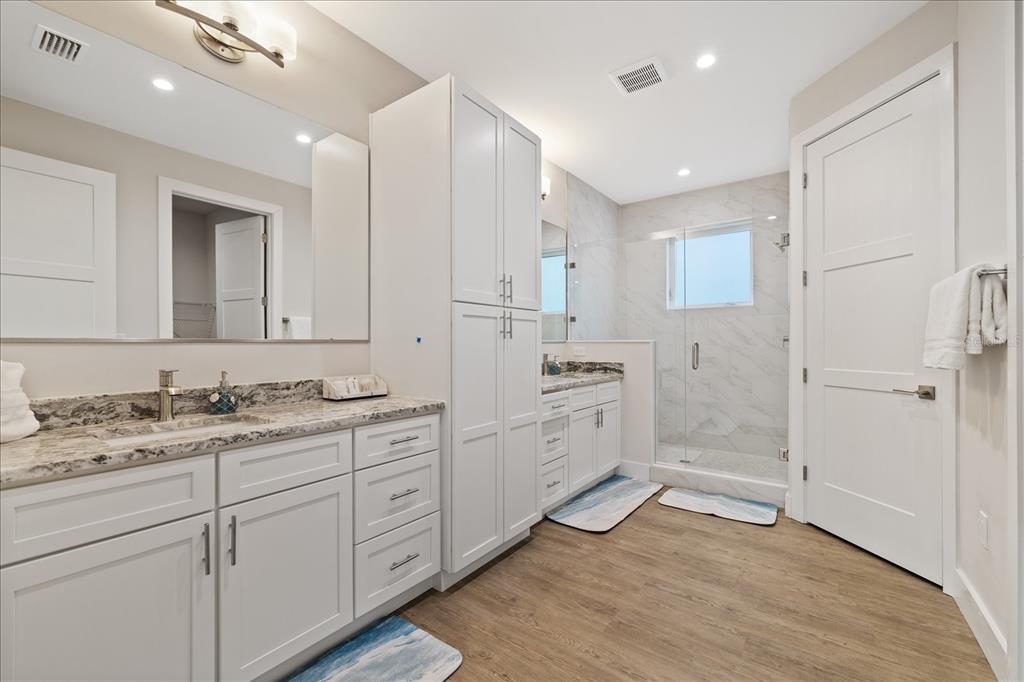 623 Petit Way Largo, FL 33770 - Photo 41 of 54