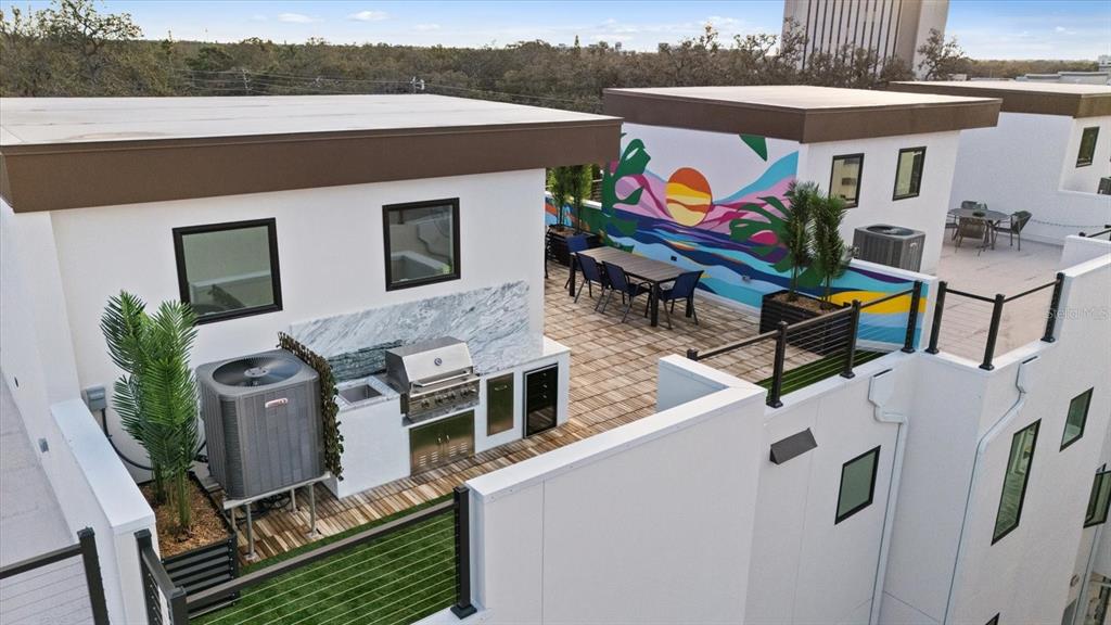 623 Petit Way Largo, FL 33770 - Photo 6 of 54