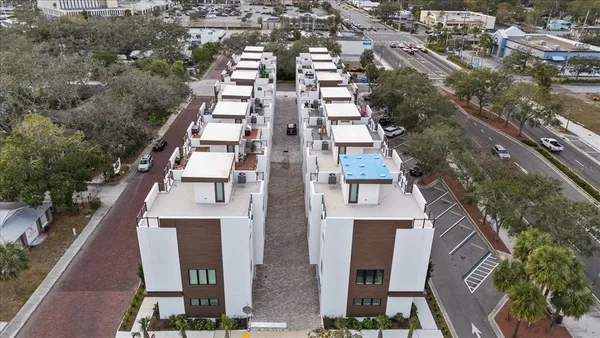 $10,000 | 623 Petit Way, Largo, FL 33770