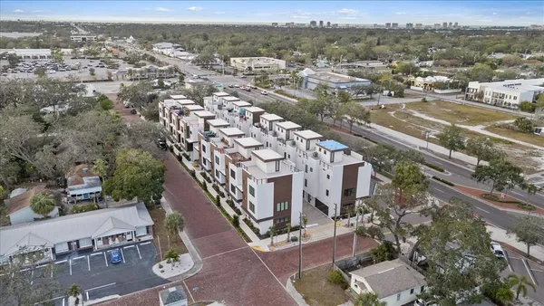 $10,000 | 623 Petit Way, Largo, FL 33770