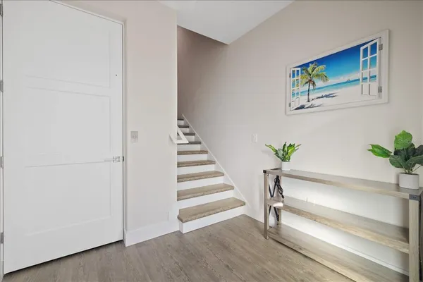 $10,000 | 623 Petit Way, Largo, FL 33770