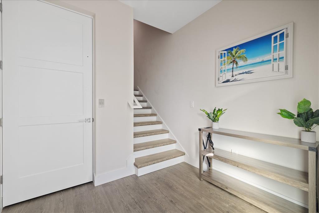 623 Petit Way Largo, FL 33770 - Photo 9 of 54