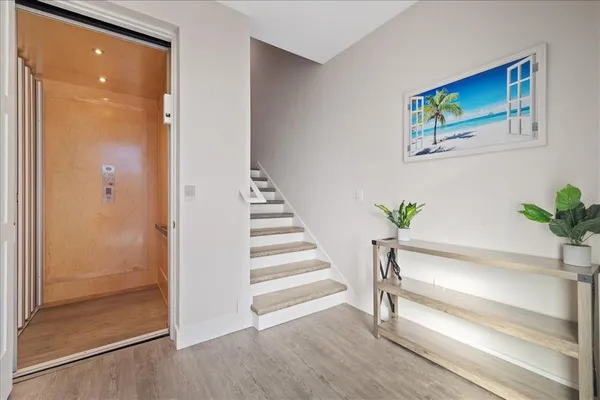 $10,000 | 623 Petit Way, Largo, FL 33770