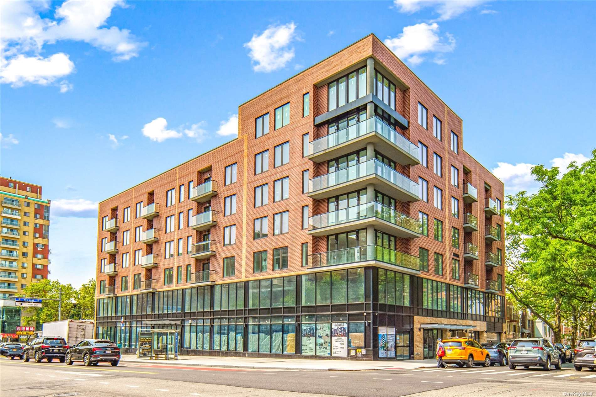 42-80 Main St Unit 3B  