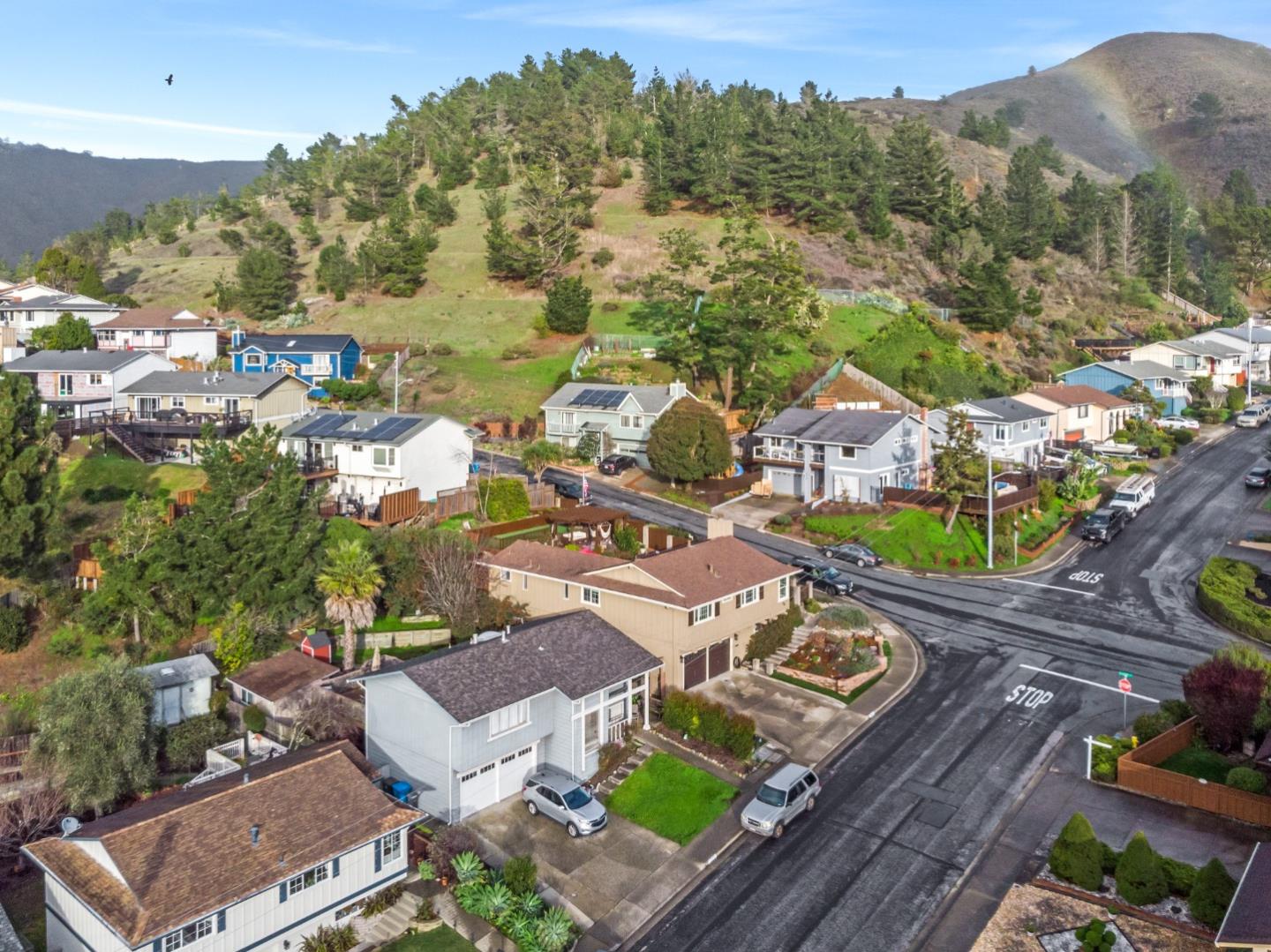 804 Prairie Creek Drive Pacifica, CA 94044 - Photo 58 of 64 a view of a city