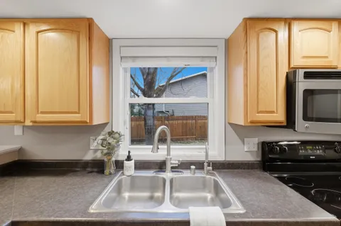 $525,000 | 5629 Cheryl Drive, Fitchburg, WI 53711