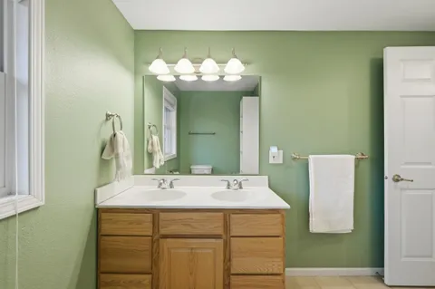 $525,000 | 5629 Cheryl Drive, Fitchburg, WI 53711