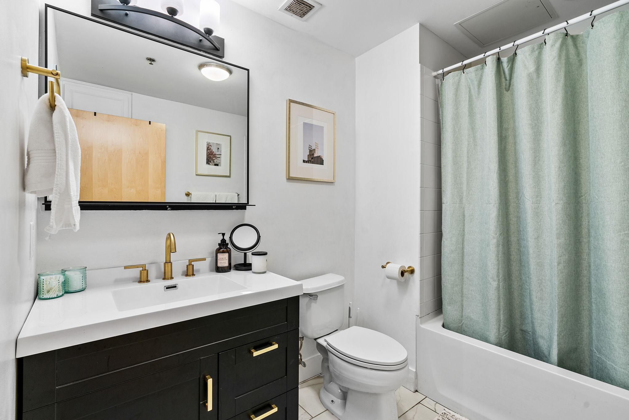 730 North 4th Street, Unit 307 Minneapolis, MN 55401 - Photo 15 of 29