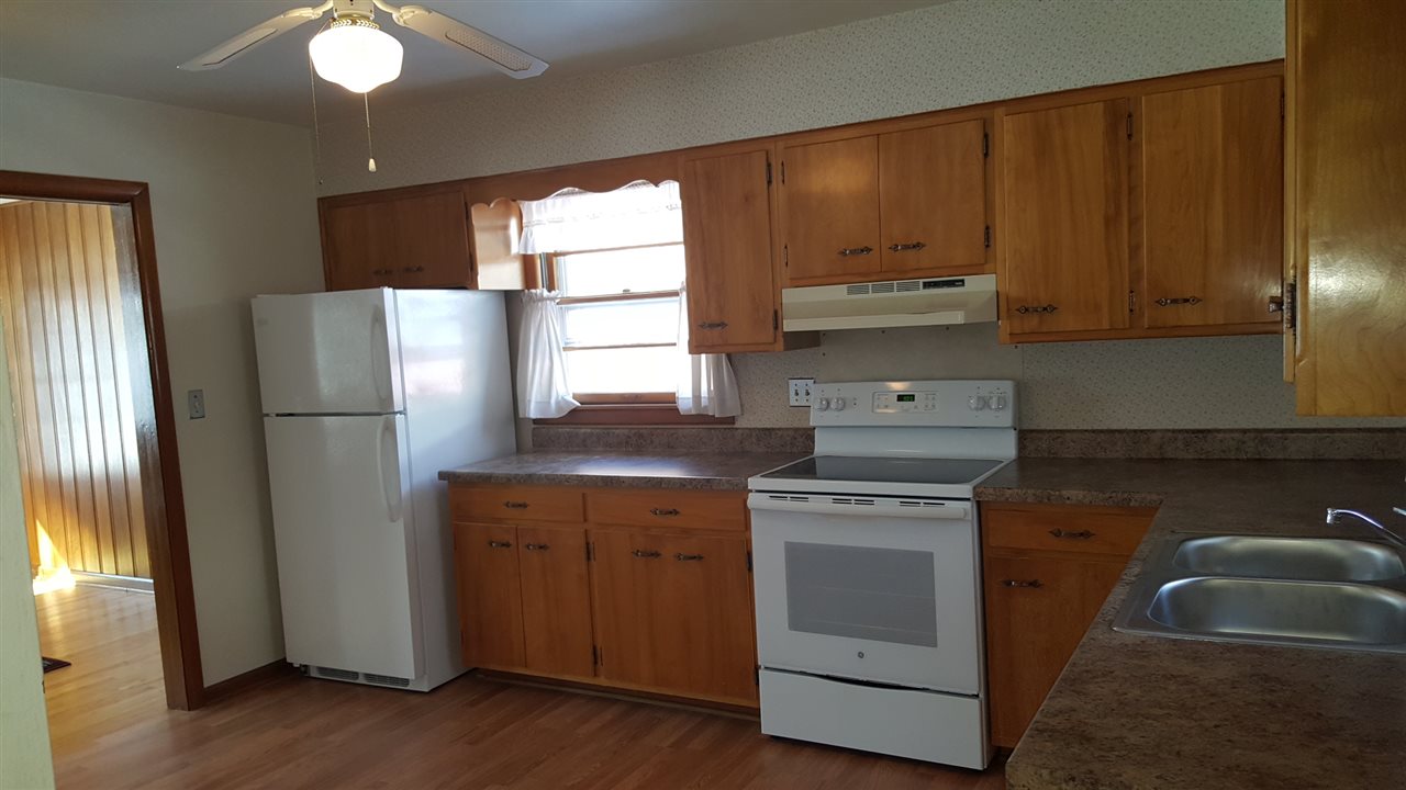 3124 Highcrest Road Rockford, IL 61107 - Photo 6 of 10 Gallery Image 6