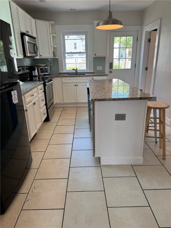 20 Narragansett Avenue Newport, RI 02840 - Photo 16 of 31