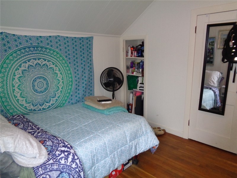 20 Narragansett Avenue Newport, RI 02840 - Photo 19 of 31