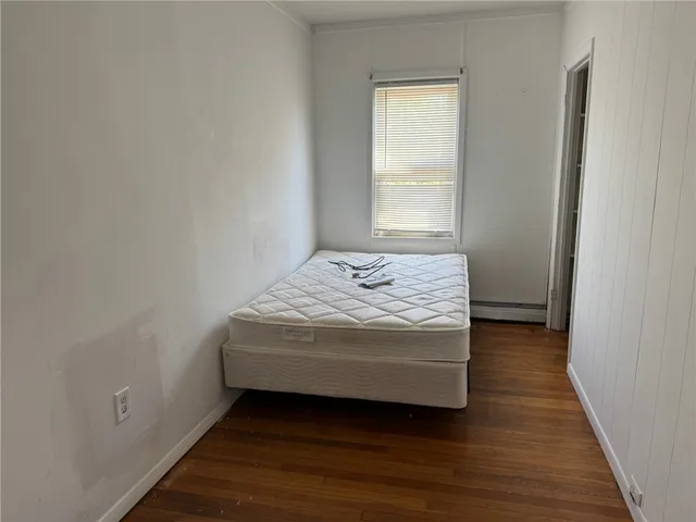 $3,900 | 20 Narragansett Avenue, Newport, RI 02840