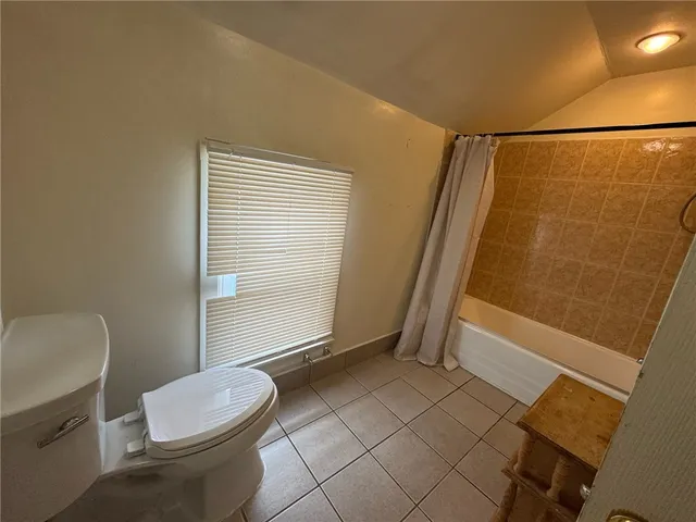 $3,900 | 20 Narragansett Avenue, Newport, RI 02840