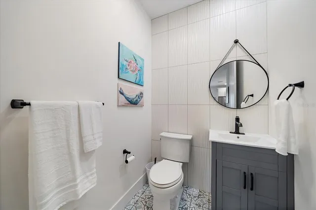 $794,000 | 1876 Livingstone Street, Sarasota, FL 34231