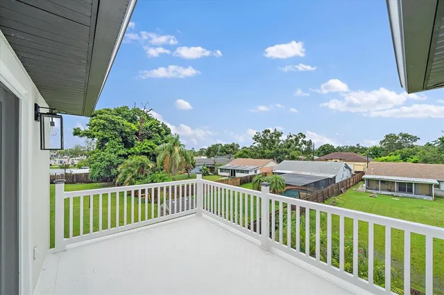 $794,000 | 1876 Livingstone Street, Sarasota, FL 34231