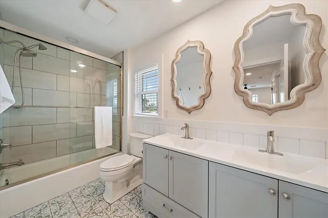 $794,000 | 1876 Livingstone Street, Sarasota, FL 34231