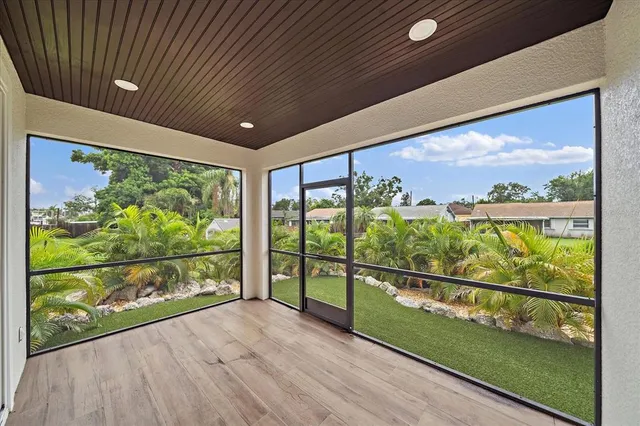 $794,000 | 1876 Livingstone Street, Sarasota, FL 34231