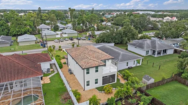 $794,000 | 1876 Livingstone Street, Sarasota, FL 34231