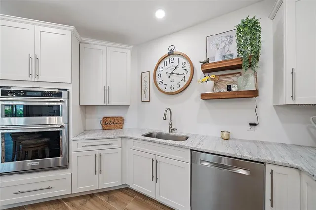 $794,000 | 1876 Livingstone Street, Sarasota, FL 34231