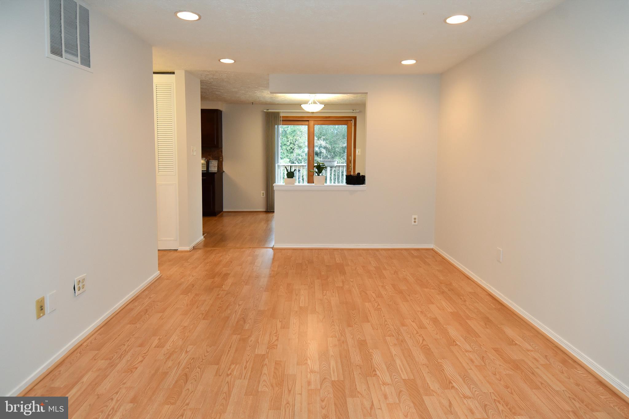 6115 Mantle Road Burke, VA 22015 - Photo 14 of 49 Gallery Image 14
