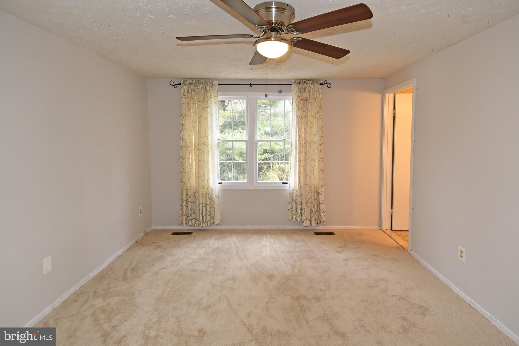 6115 Mantle Road Burke, VA 22015 - Photo 23 of 49 Gallery Image 23