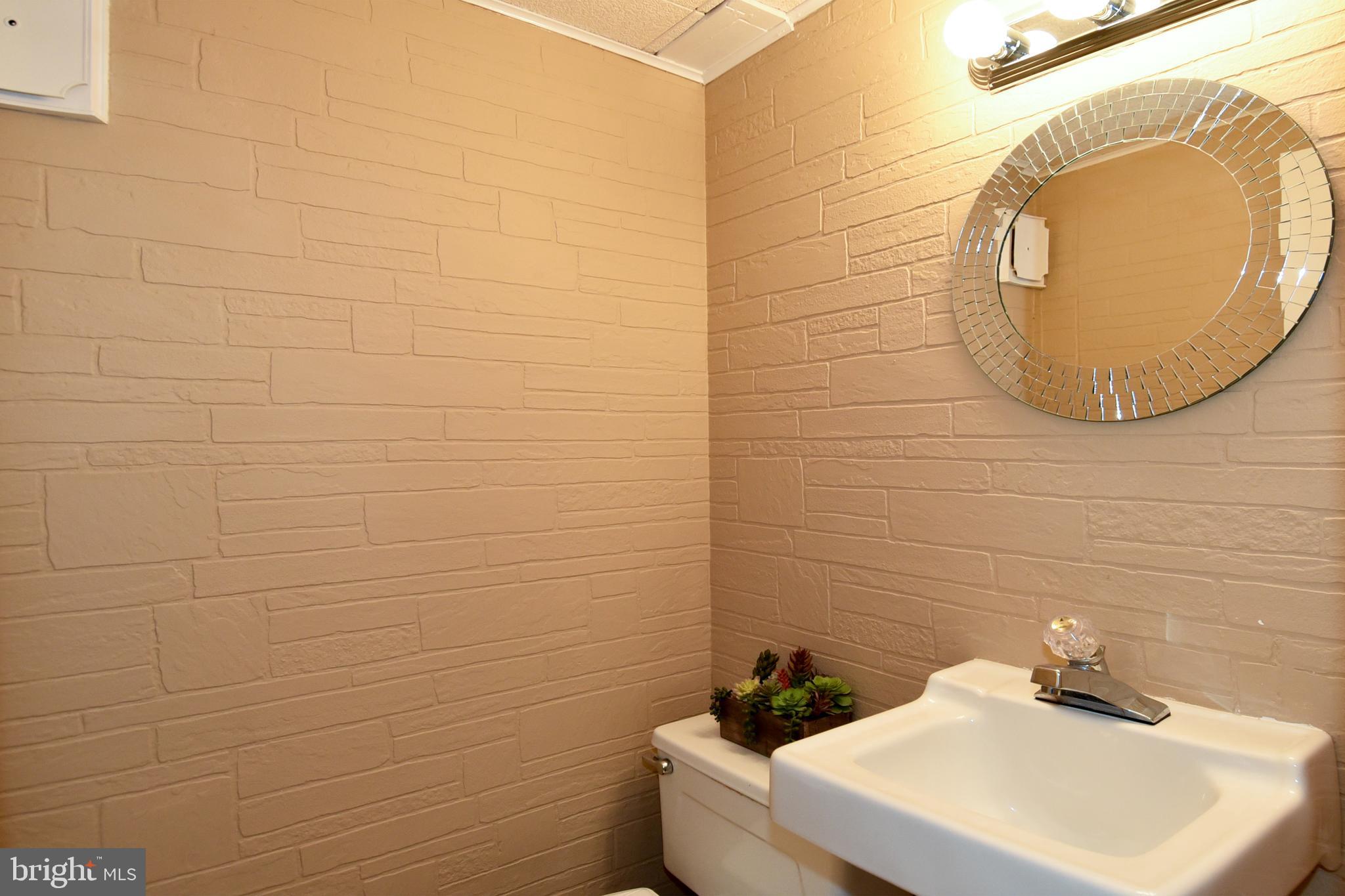 6115 Mantle Road Burke, VA 22015 - Photo 34 of 49 Gallery Image 34
