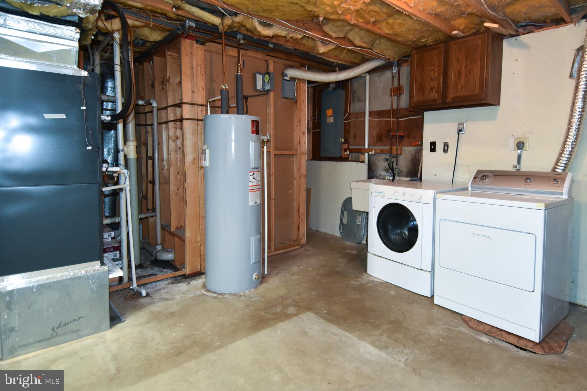 6115 Mantle Road Burke, VA 22015 - Photo 36 of 49 Gallery Image 36