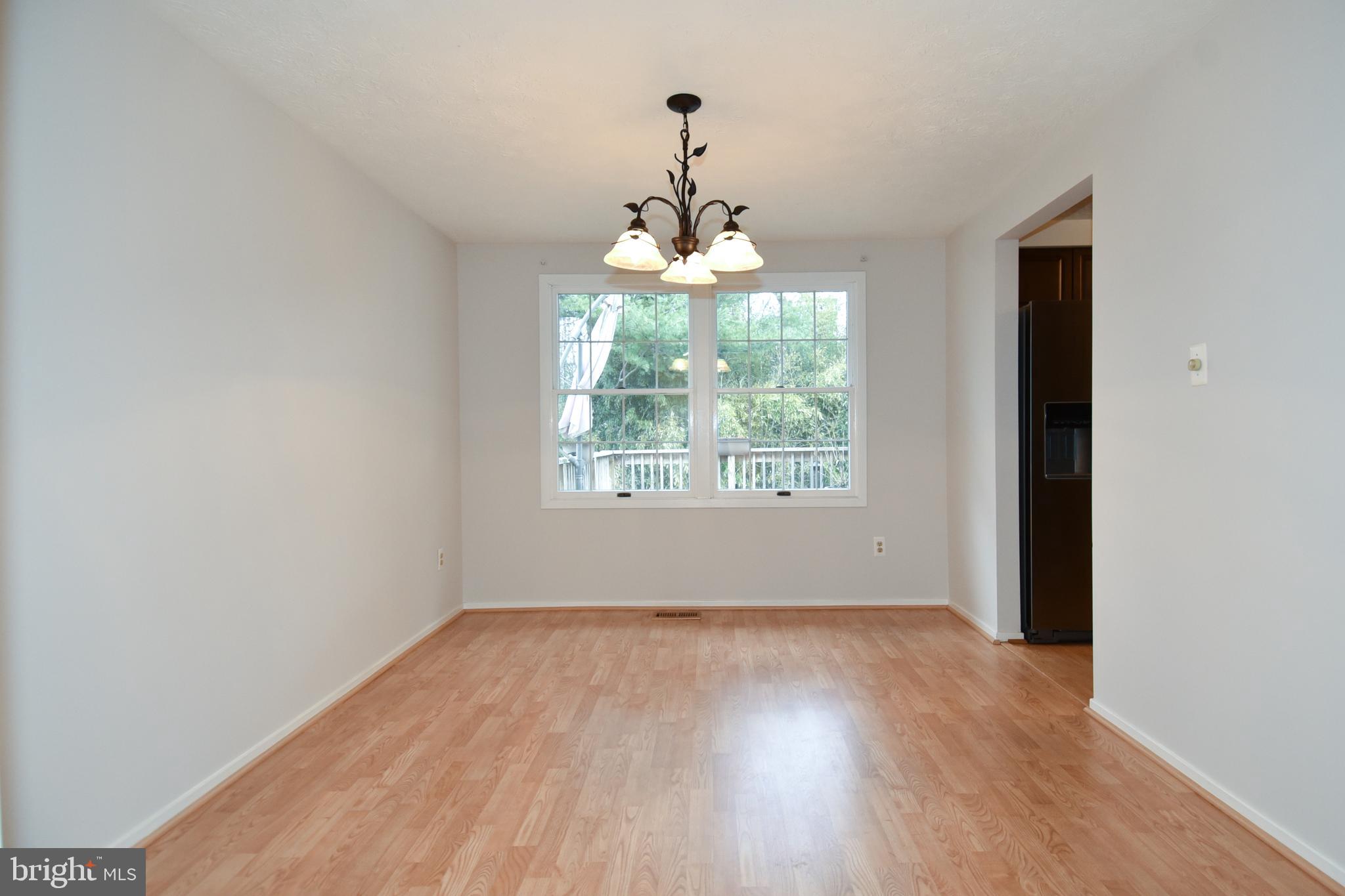 6115 Mantle Road Burke, VA 22015 - Photo 8 of 49 Gallery Image 8