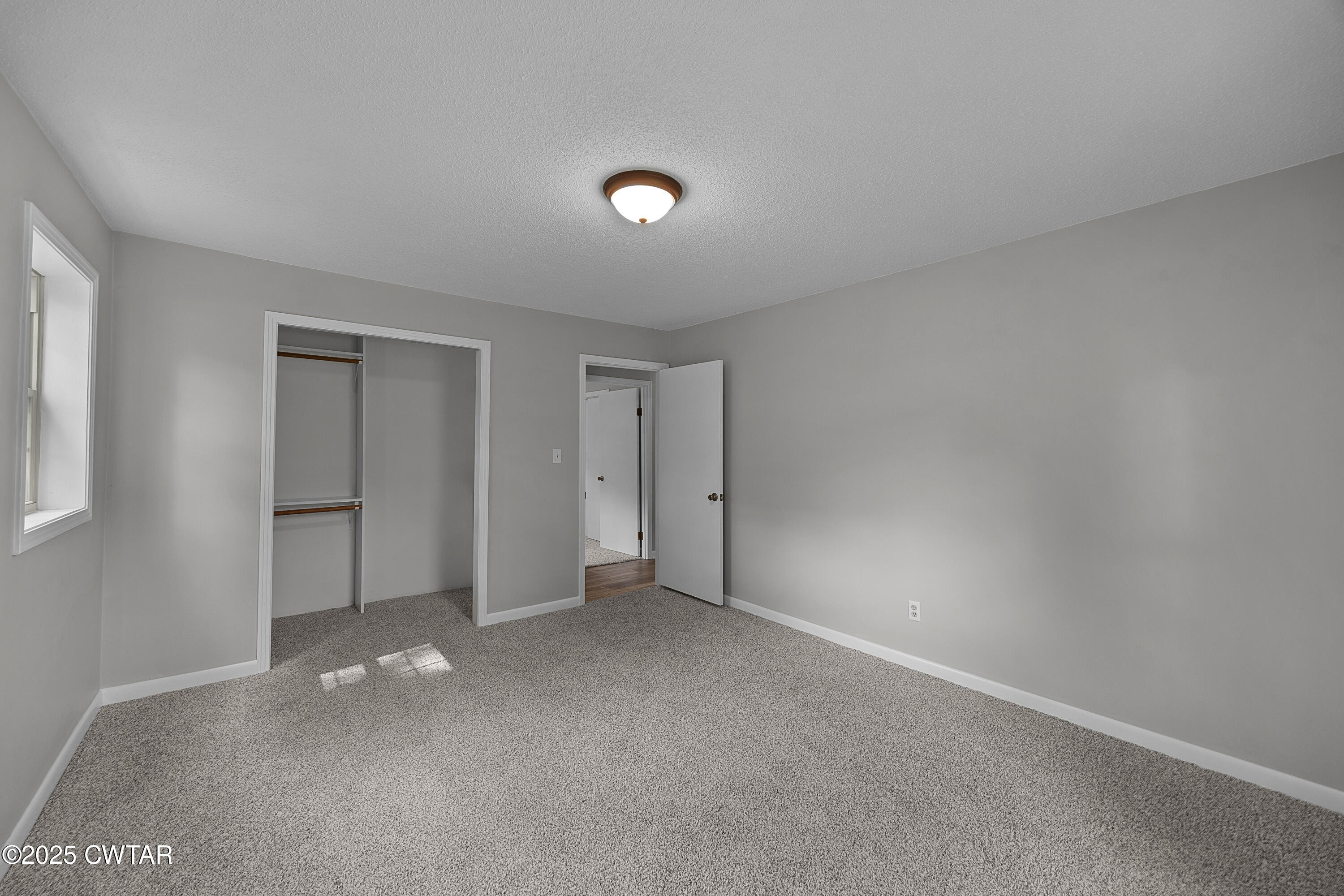 354 East Maple Street Dyer, TN 38330 - Photo 16 of 22 E02A4457