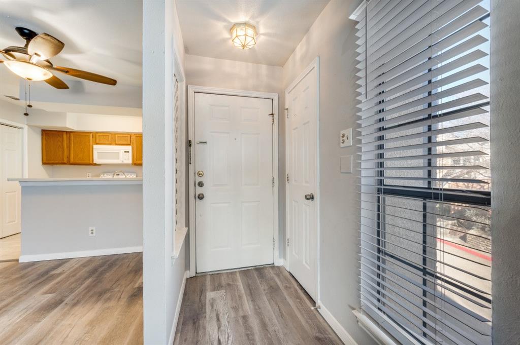2835 Keller Springs Road, Unit 502 Carrollton, TX 75006 - Photo 5 of 27