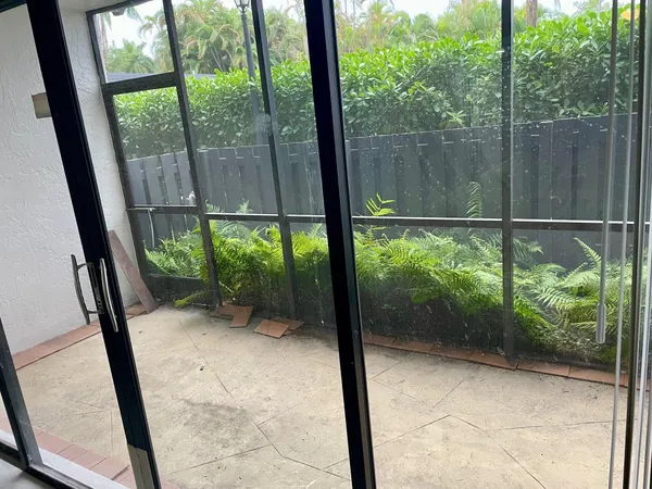 $2,300 | 1021 Mockingbird Lane, Unit 114, Plantation, FL 33324