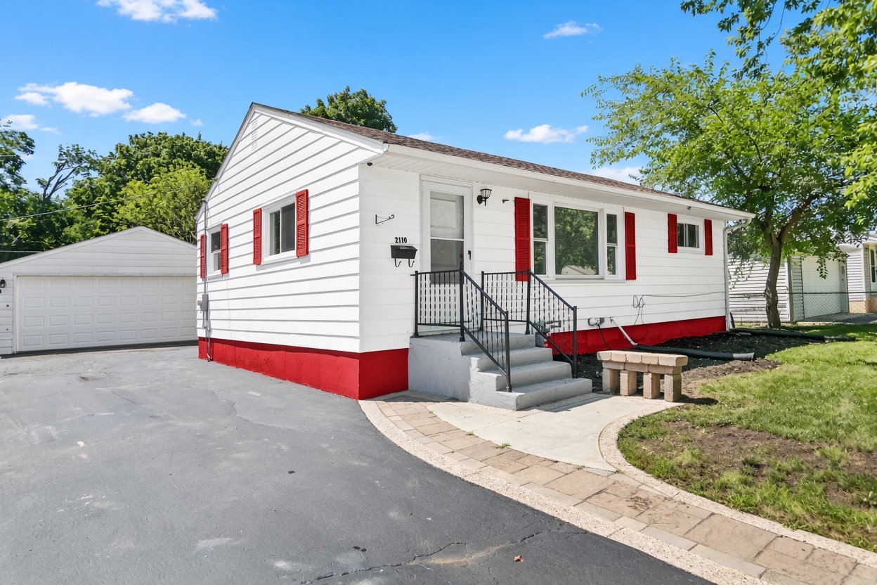 2110 Delaware Road Waukegan, IL 60087 - Photo 17 of 20 Gallery Image 17