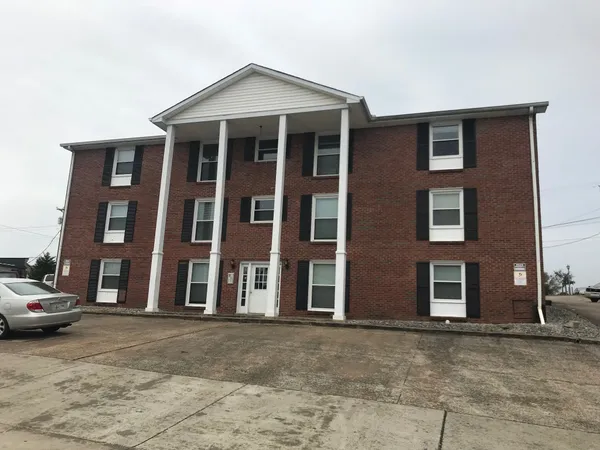 $795 | 526 Main Street, Unit 9, Clarksville, TN 37040