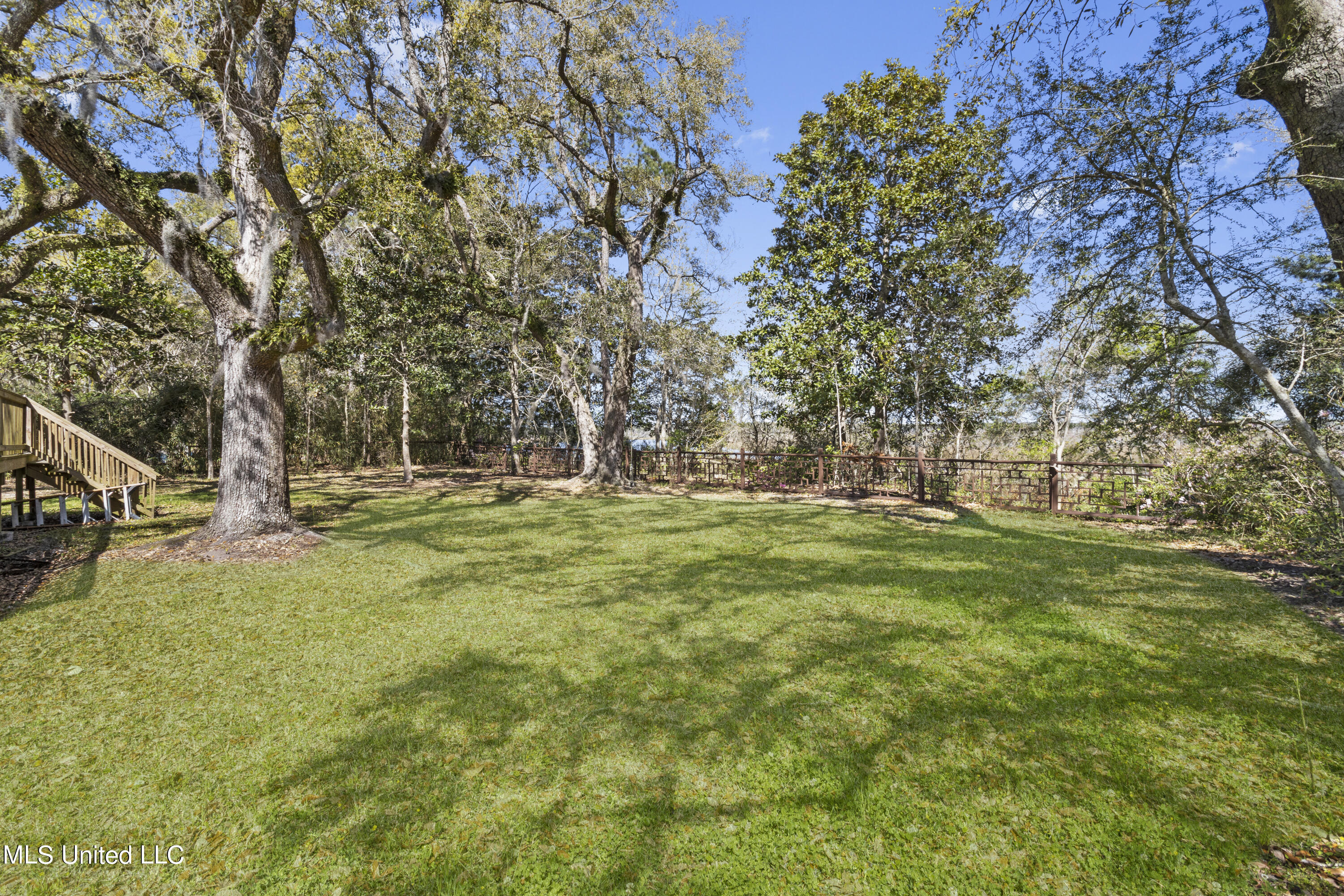 24052 Arcadia Farm Road Pass Christian, MS 39571 - Photo 19 of 32 019