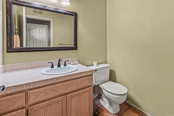 $950,000 | 1147 Sea Larke Drive, Fallbrook, CA 92028