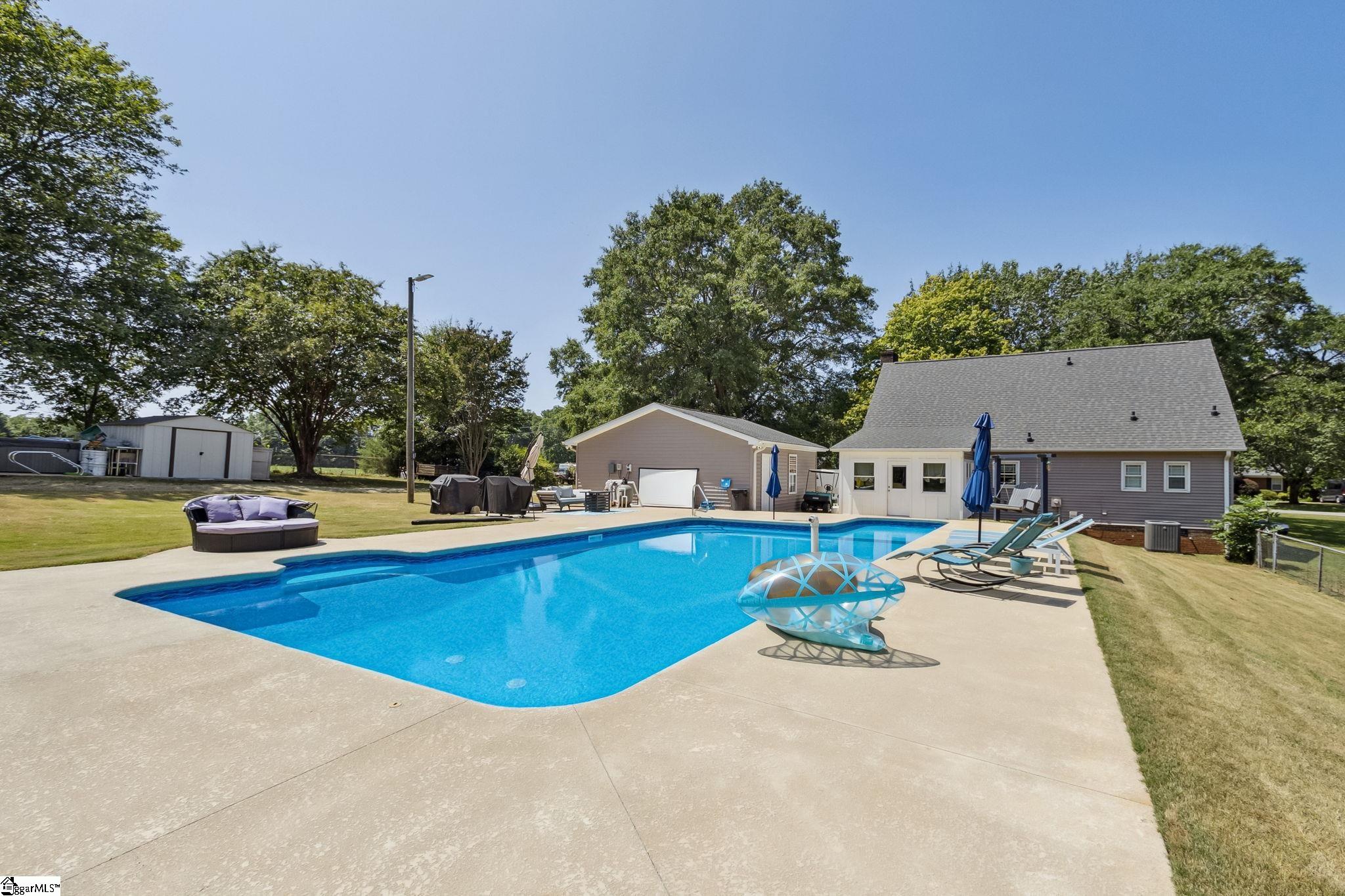 661 Canterbury Road Piedmont, SC 29673 - Photo 15 of 19 Gallery Image 15