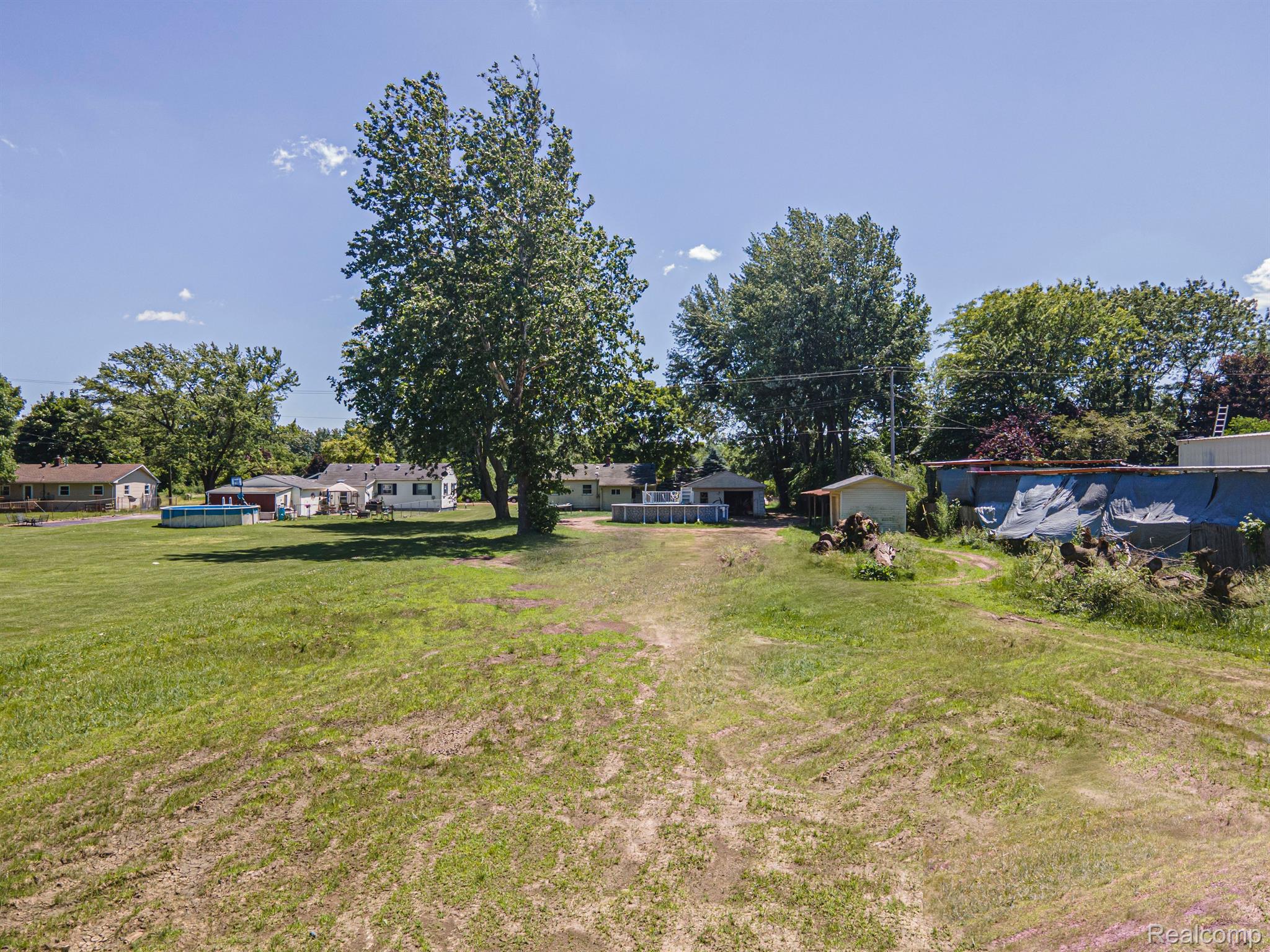 49720 Martz Road Belleville, MI 48111 - Photo 5 of 10 Gallery Image 5