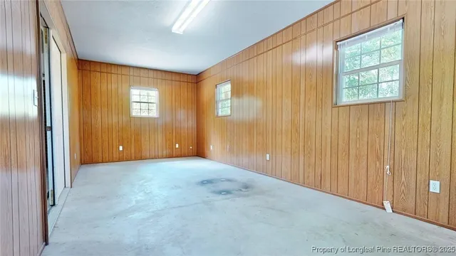 $289,000 | 2105 West Broad Street, Elizabethtown, NC 28337