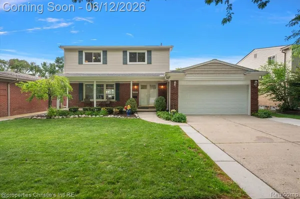 $439,900 | 23237 Robert John Street, St. Clair Shores, MI 48080