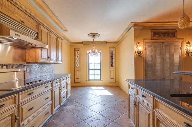 $450,000 | 585 South Greer Street, Unit 900, Memphis, TN 38111