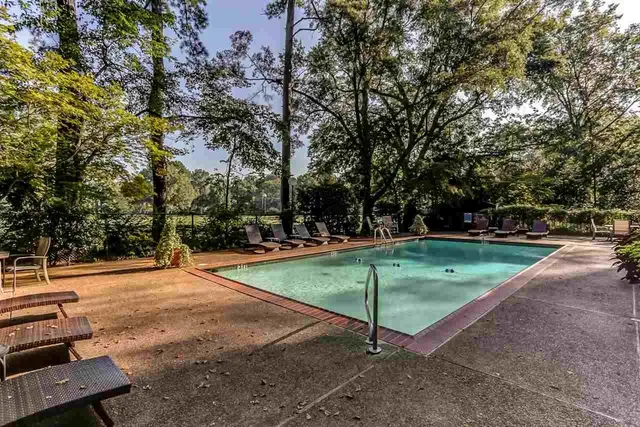 $475,000 | 585 South Greer Street, Unit 900, Memphis, TN 38111