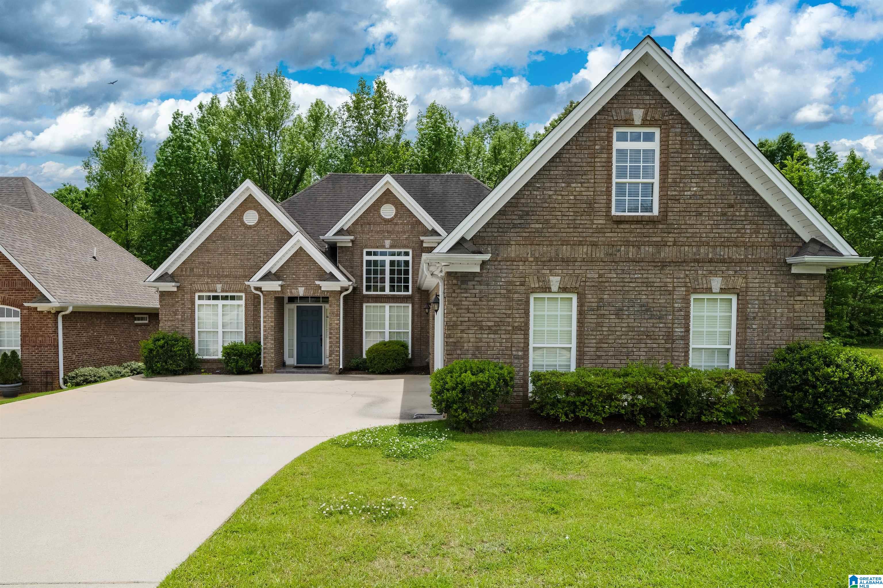 201 Vickie Drive Springville, AL 35146 - Photo 2 of 29