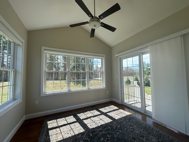 2 October, Unit 1 Londonderry, NH 03053 - Photo 5 of 8 Gallery Image 5