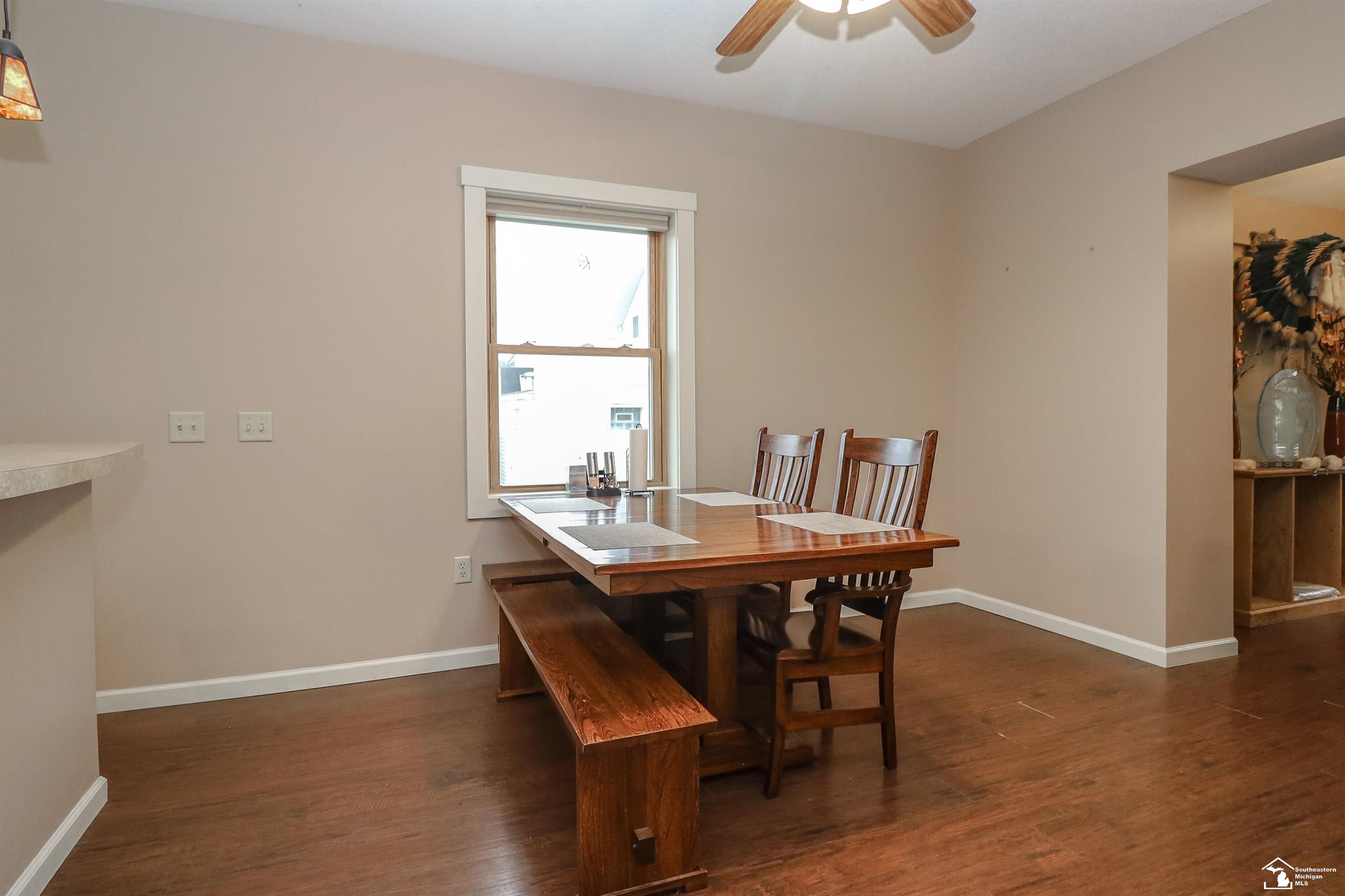 1348 Samaria Road Temperance, MI 48182 - Photo 19 of 52 Dining Room