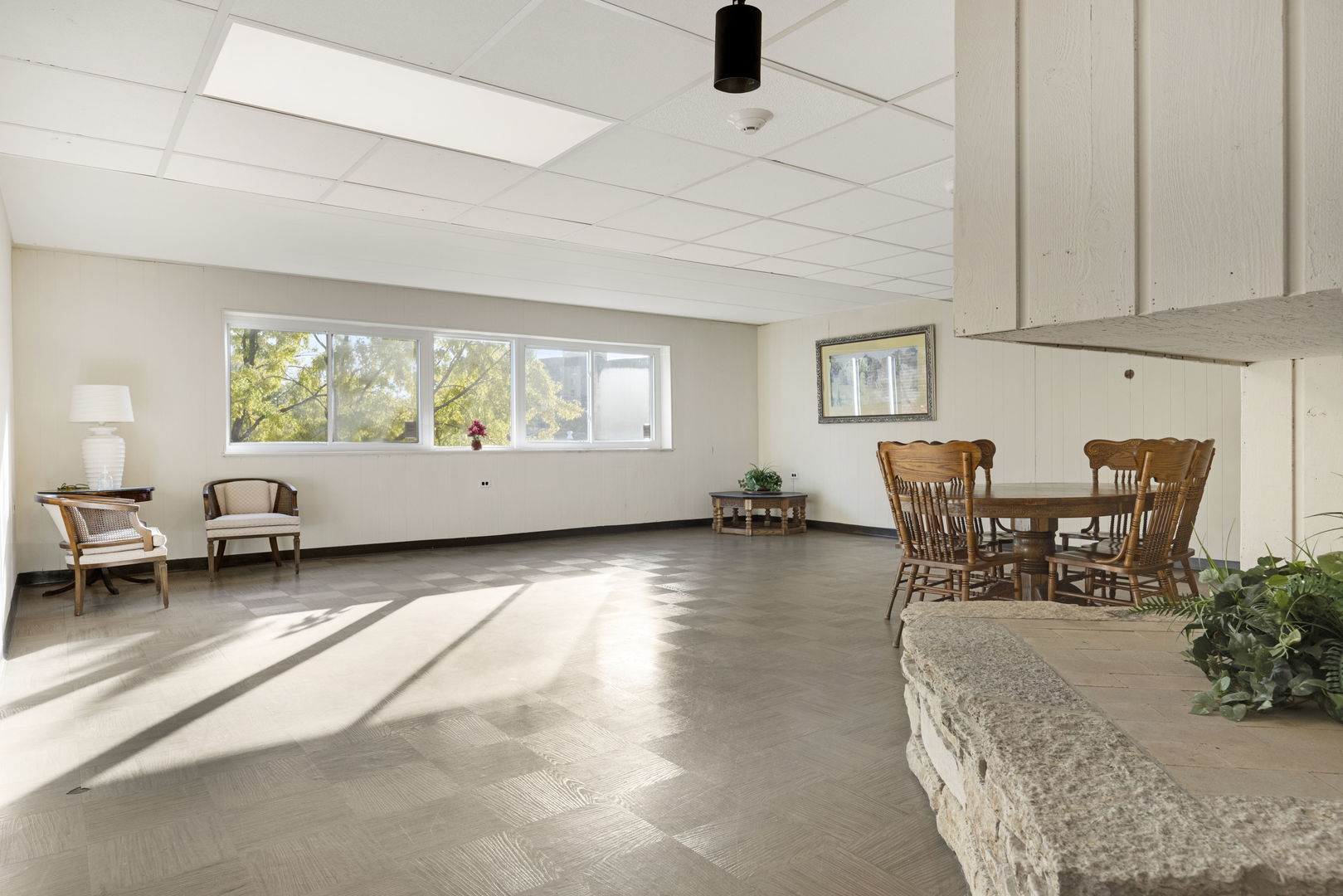 5300 Walnut Avenue, Unit 18E Downers Grove, IL 60515 - Photo 13 of 15