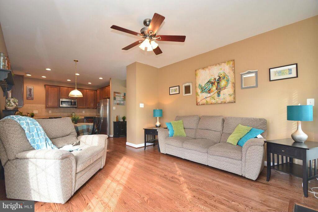 5243 East Joppa Road Perry Hall, MD 21128 - Photo 11 of 30 Living Room