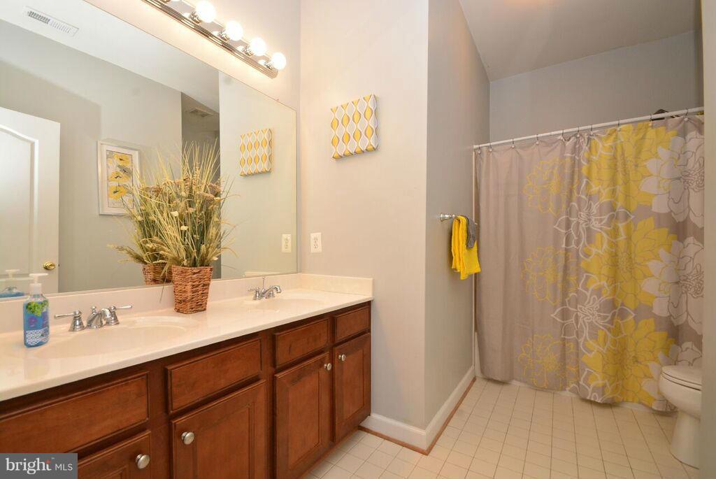 5243 East Joppa Road Perry Hall, MD 21128 - Photo 18 of 30 Bath